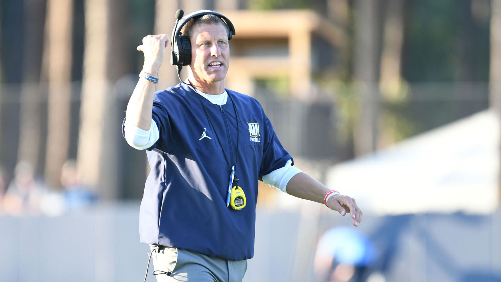 Patrick Henry football 090425