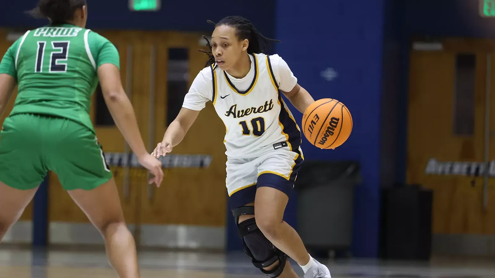 Keira Perkins womens basketball 111125