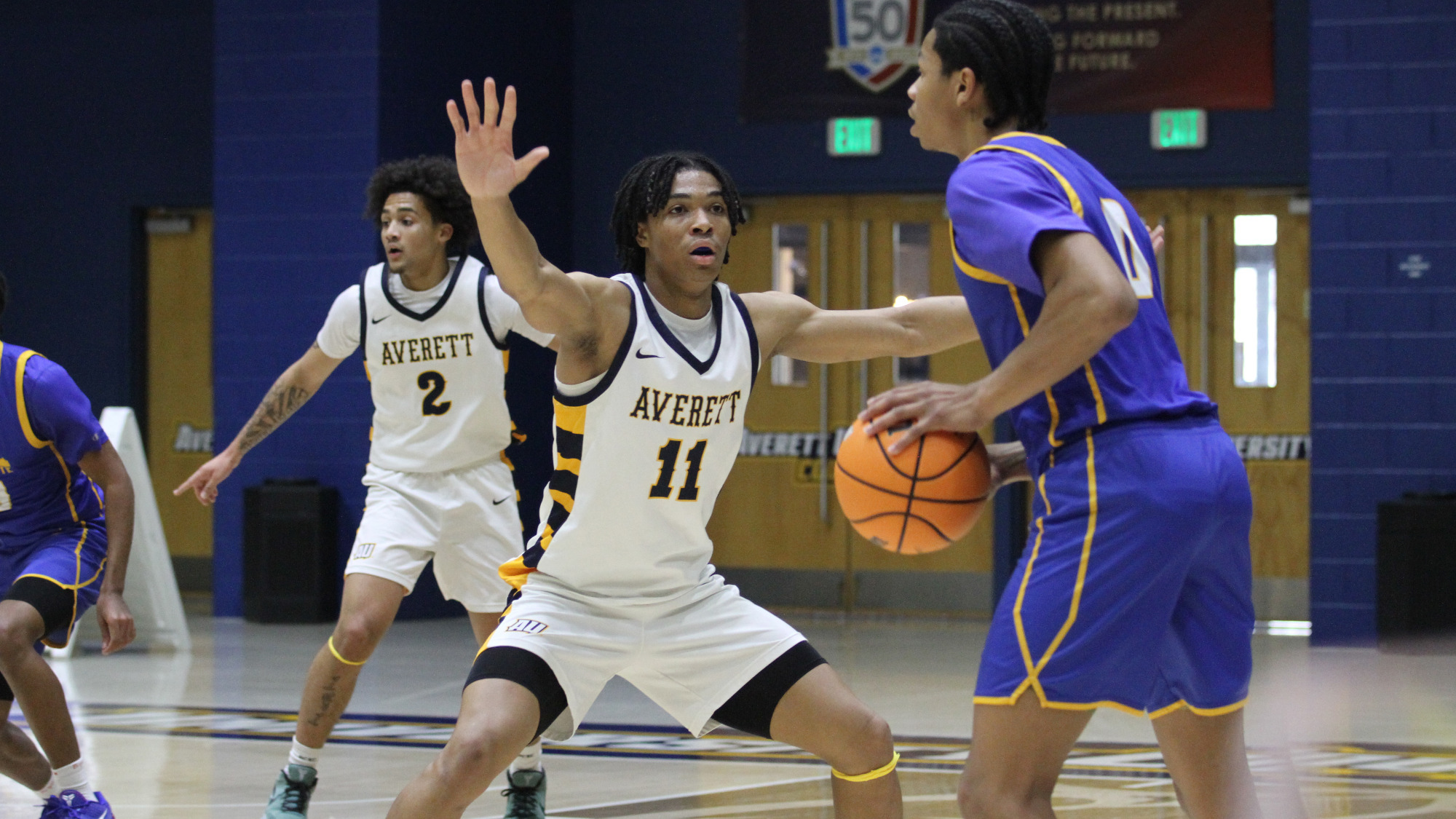 Tyler Stephens mens basketball 121625 