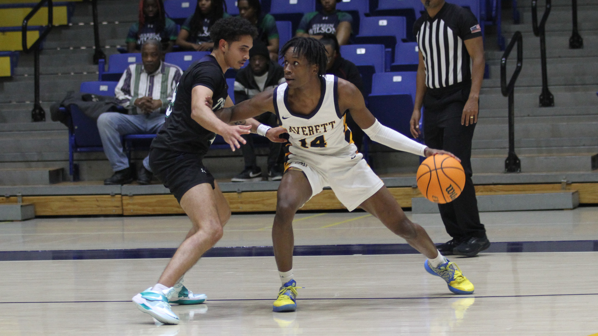 Isaiah Ramazani mens basketball 121025