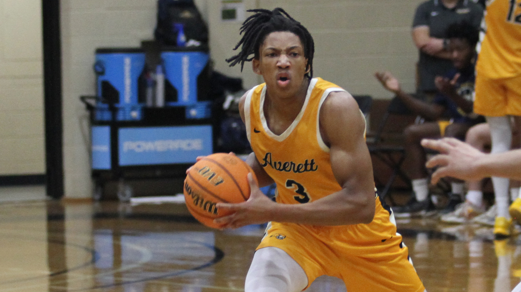 Jackson Sellars mens basketball 123025 4