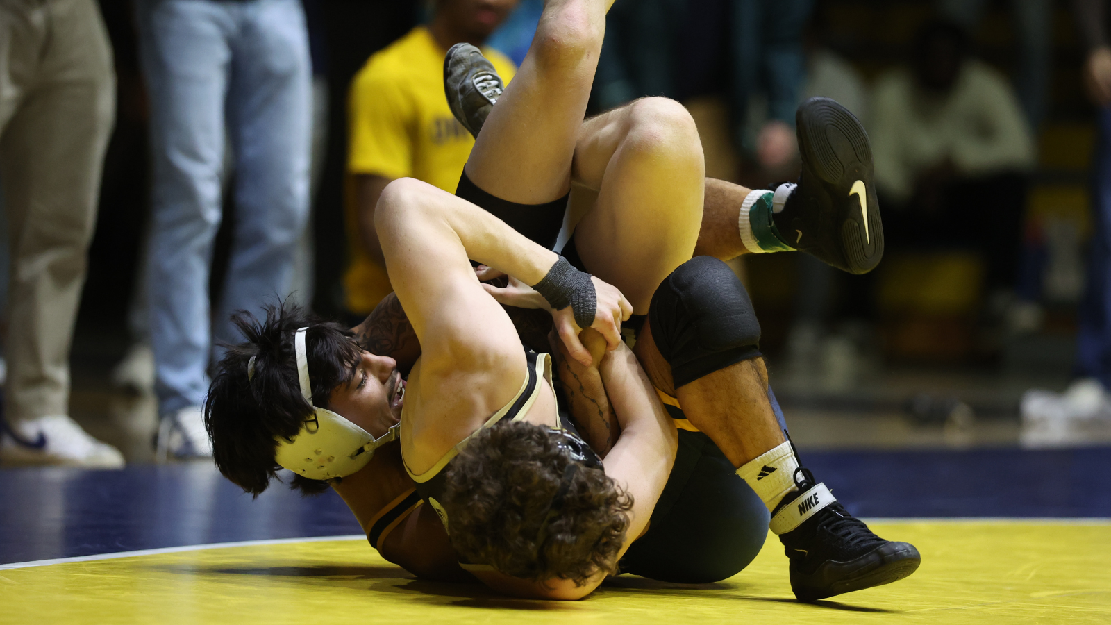 Adrian_Samano_Wrestling_111525