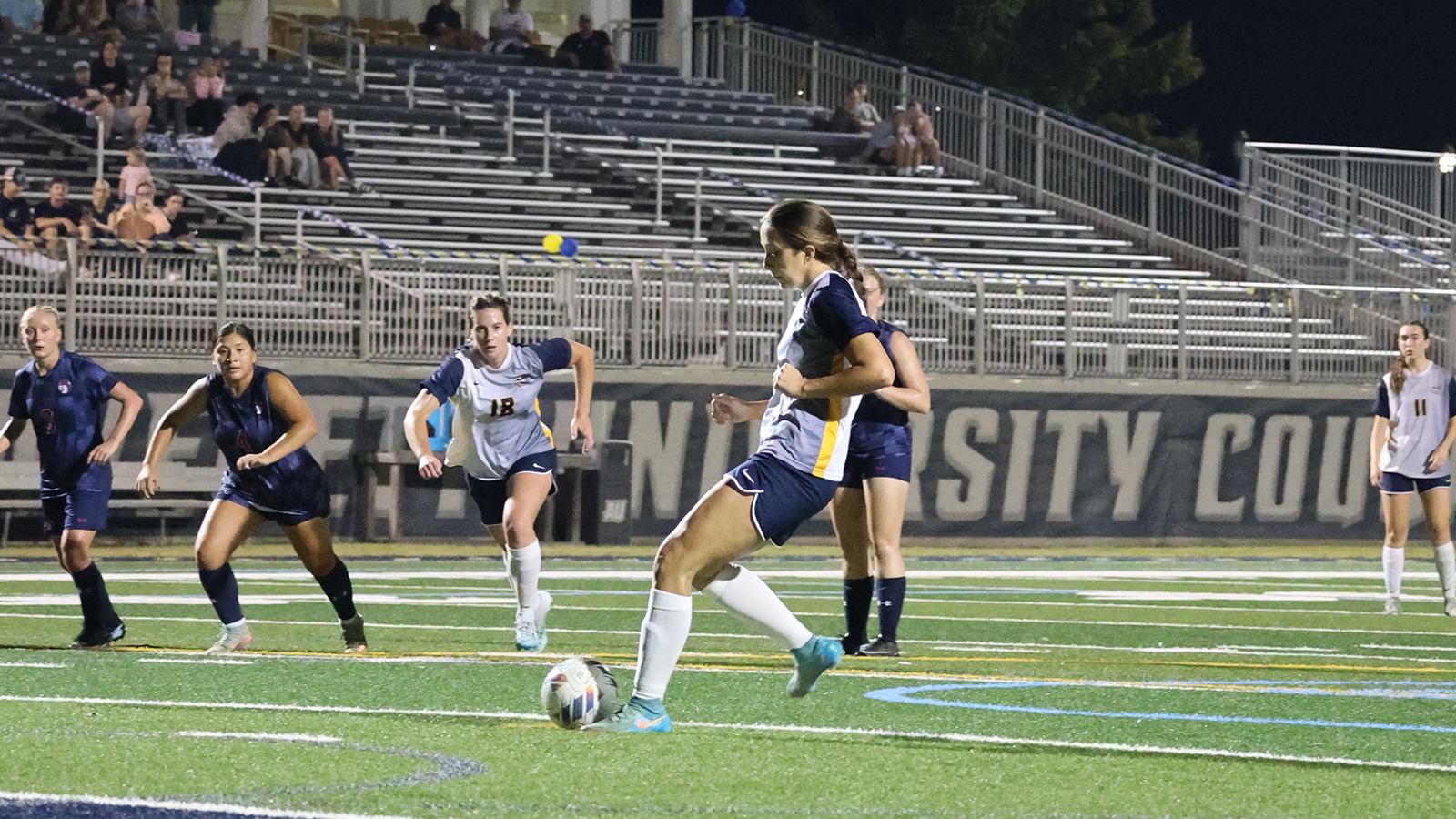 Delaney Haymore womens soccer 101426