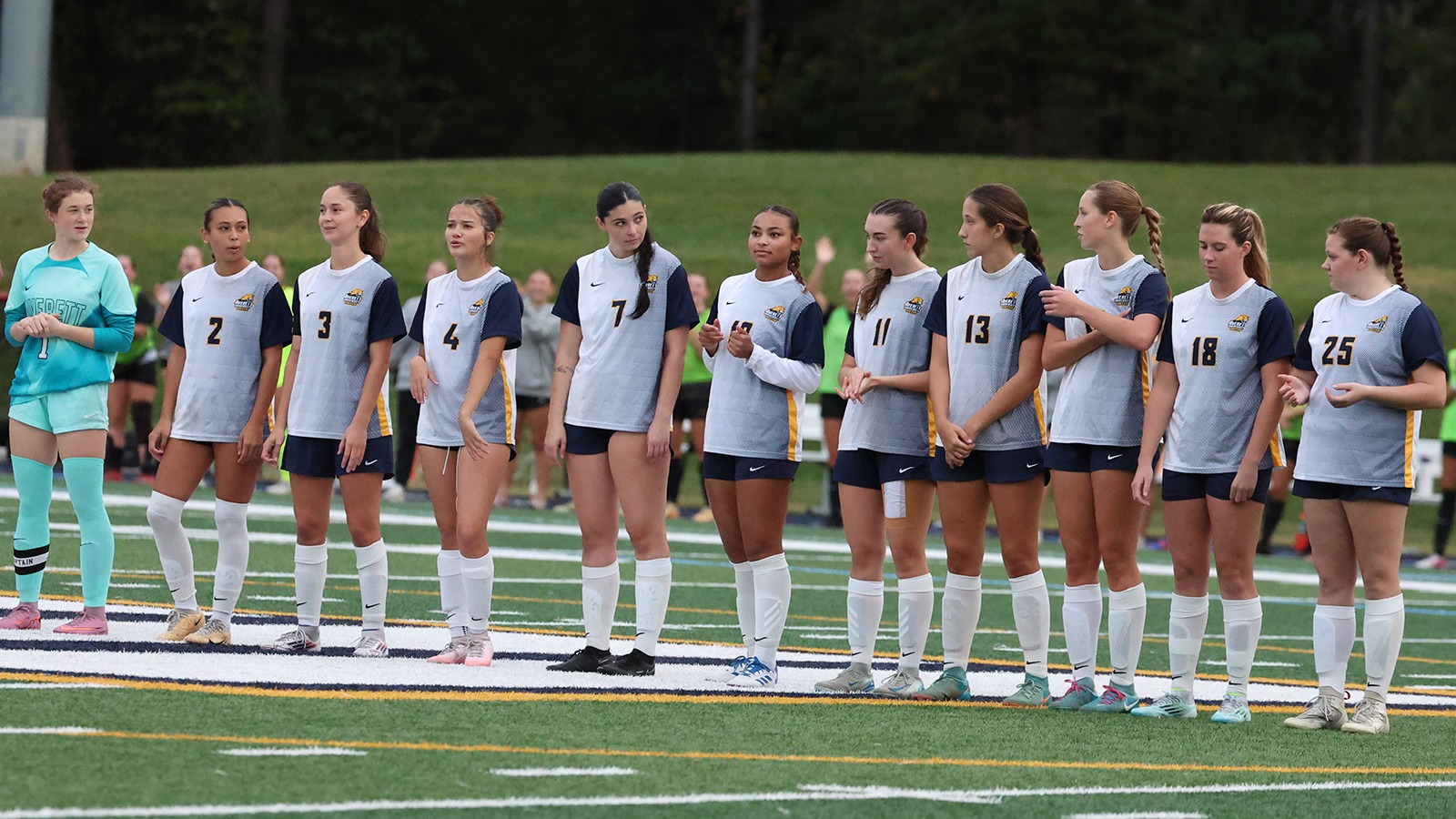 Team lineup womens soccer 100926