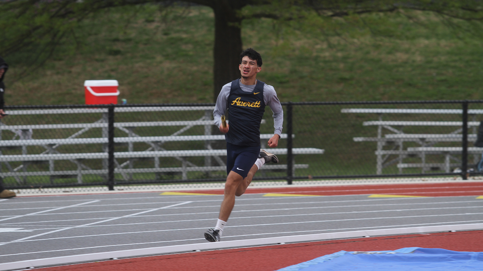 Azael Quintero track and field 041125