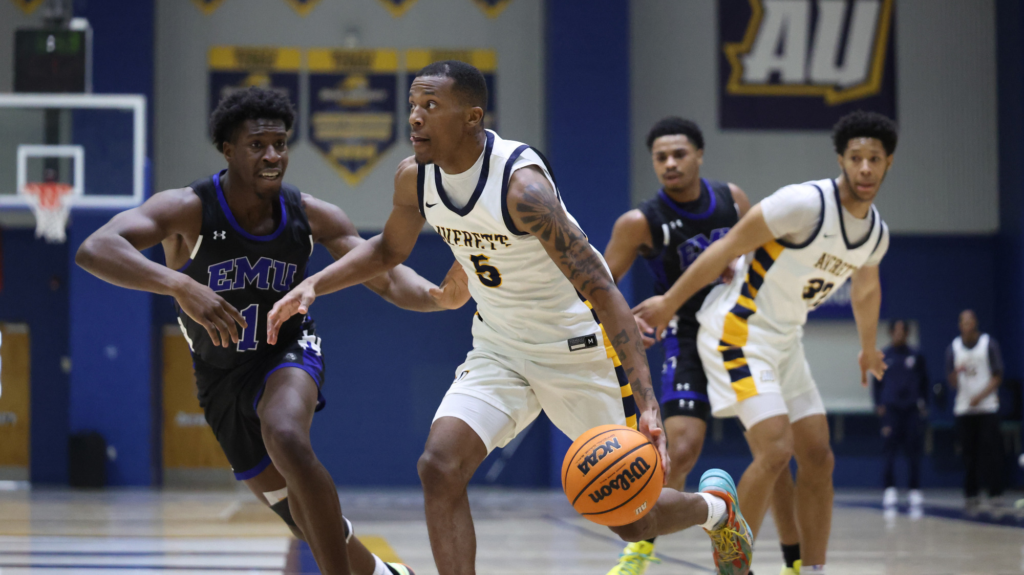 Jalen Chambers mens basketball 022126 2