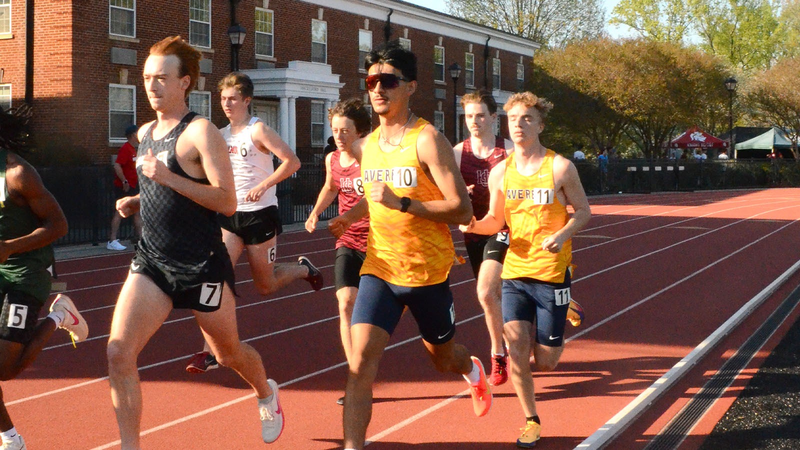 Azael Quintero Brett Foley mens track and field 041026