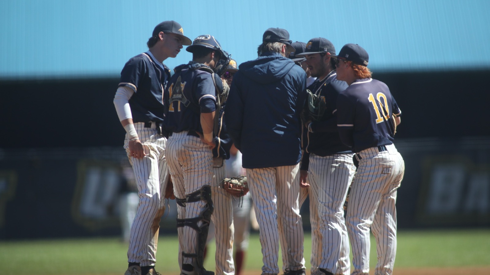 Team huddle baseball 032826