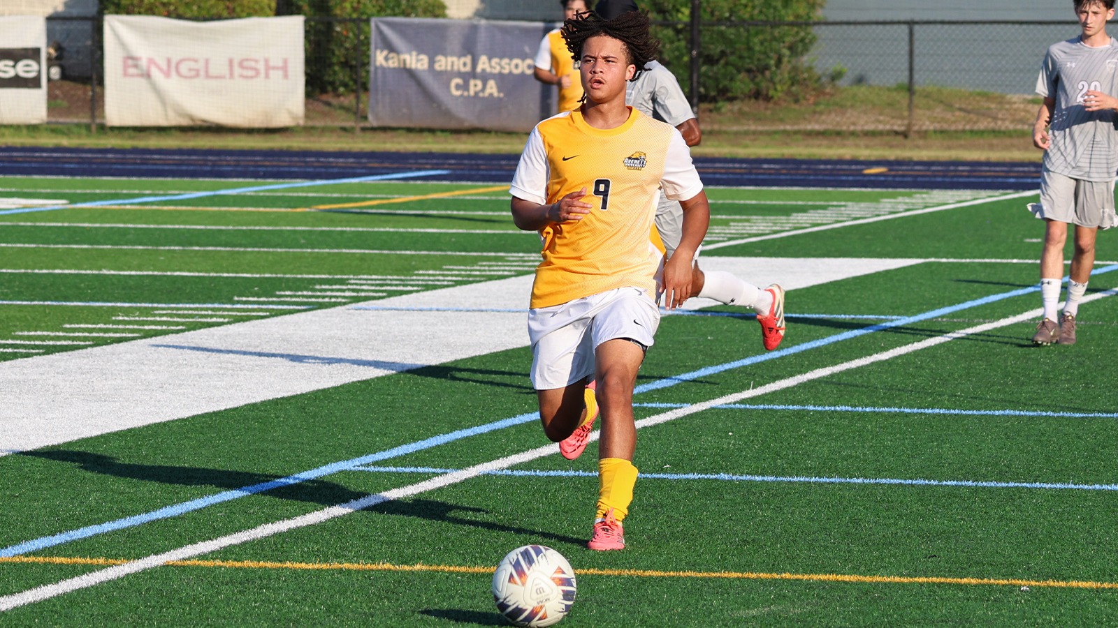 Michael Milligan mens soccer 090126
