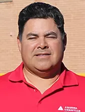 Coach Marcos Gil