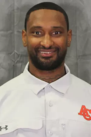 Coach Marcellus Justin 25