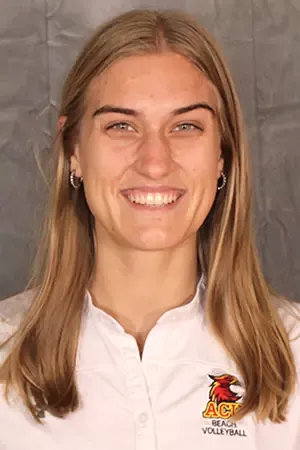 Coach Vanessa Bernzen 26