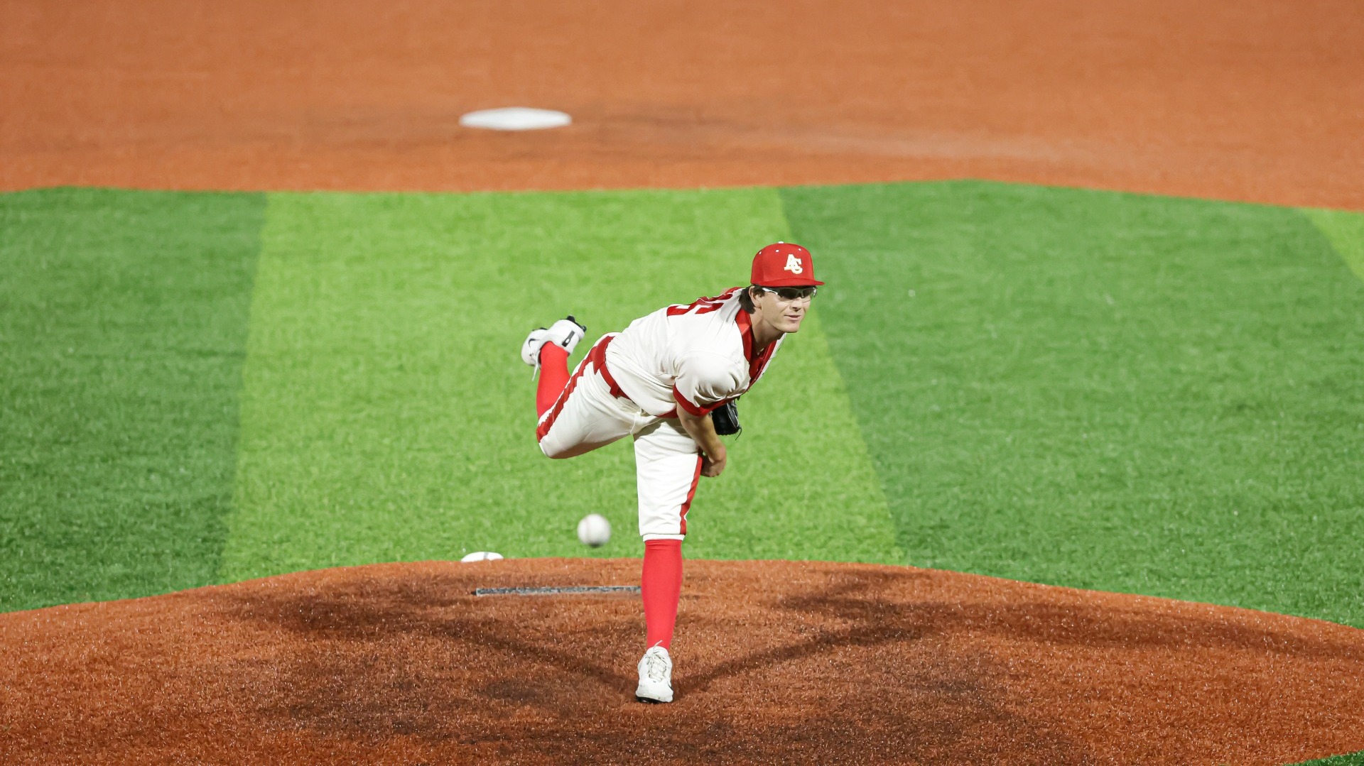 ACU's Tyson Kilbreath has a stellar performance vs Hope International