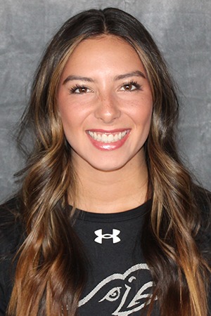 Coach Haley Tedrow 26