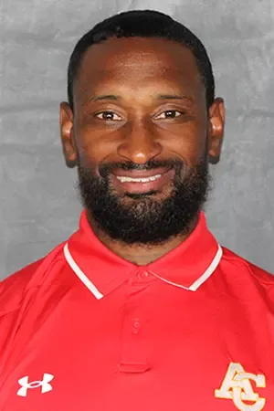 Coach Marcellus Justin 26