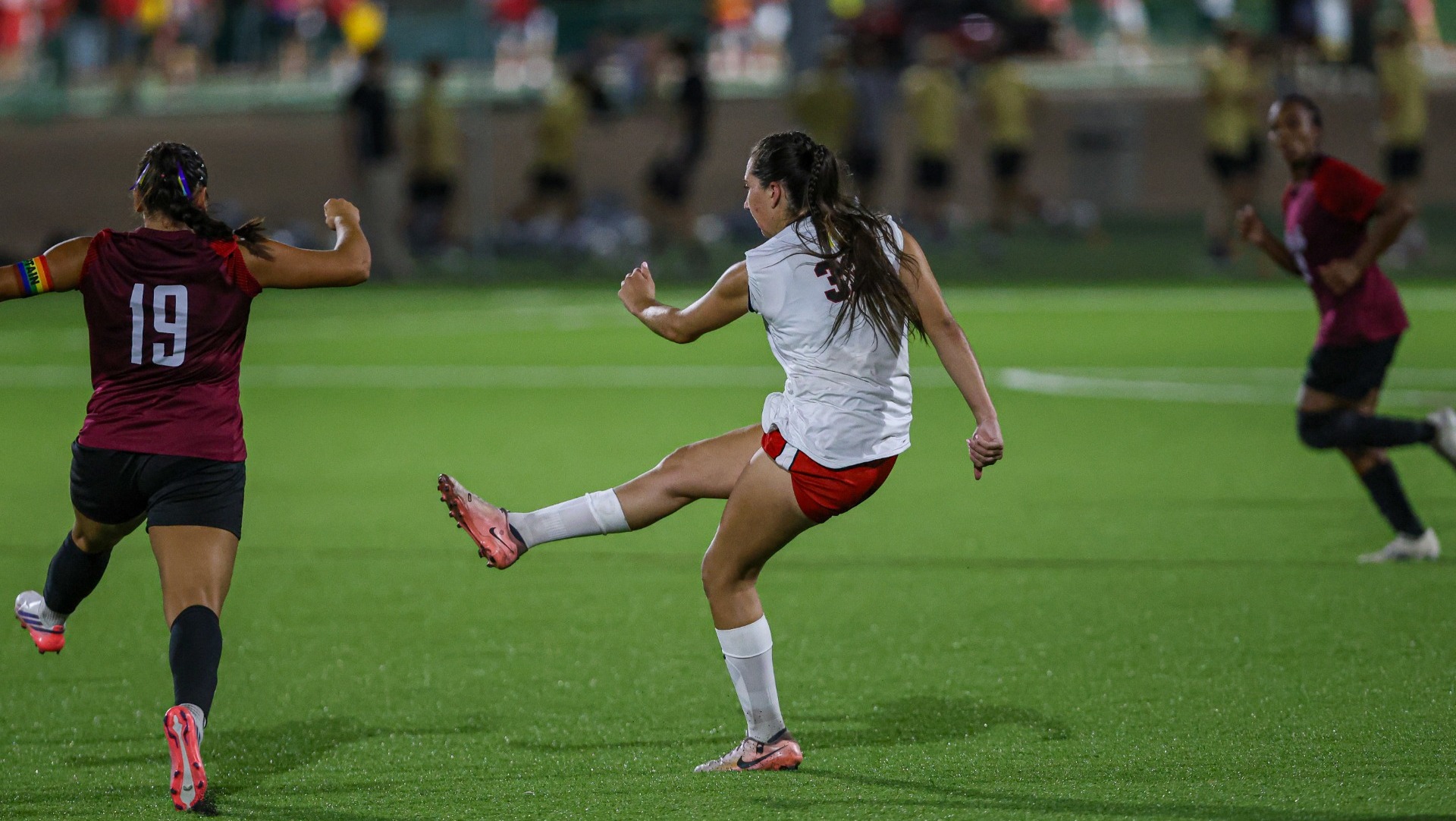 ACU's Cadence Peroff kicks ball