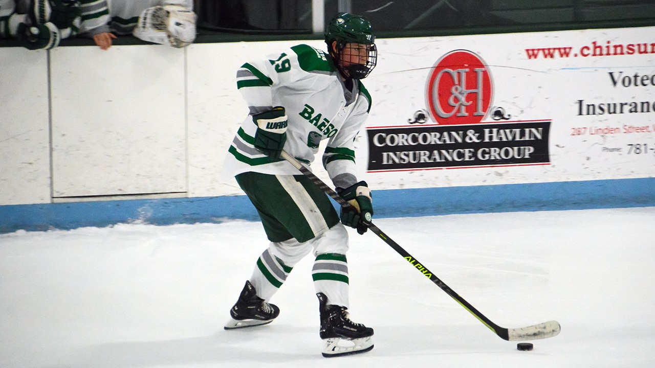 Men's Ice Hockey Skates to 44 Tie with Southern Maine in NEHC Opener