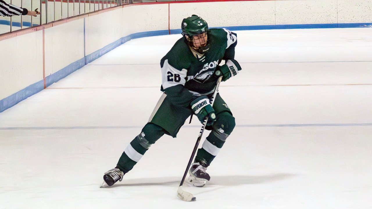 Rosado Posts First Career Shutout as Men's Ice Hockey Blanks NEC, 40