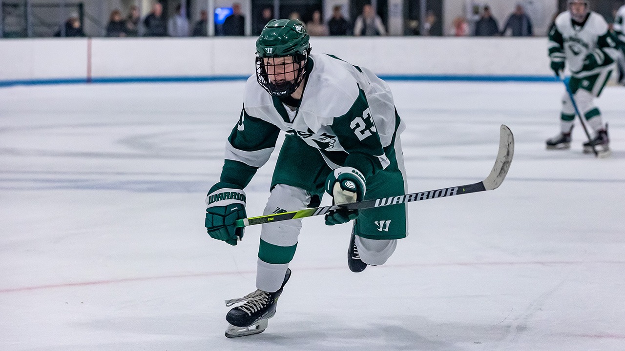 No. 11 Norwich Skates Past Men's Ice Hockey, 41 Babson College