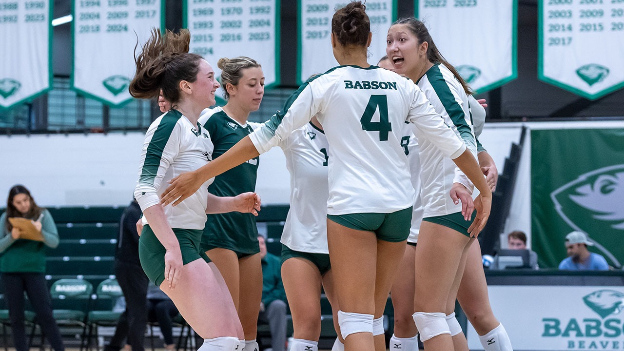 Shaw, Ackerman Sweep NEWMAC Women’s Volleyball Athlete of the Week