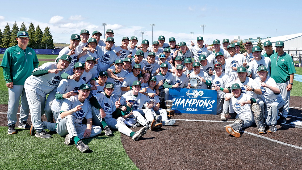 NEWMAC BASE champs