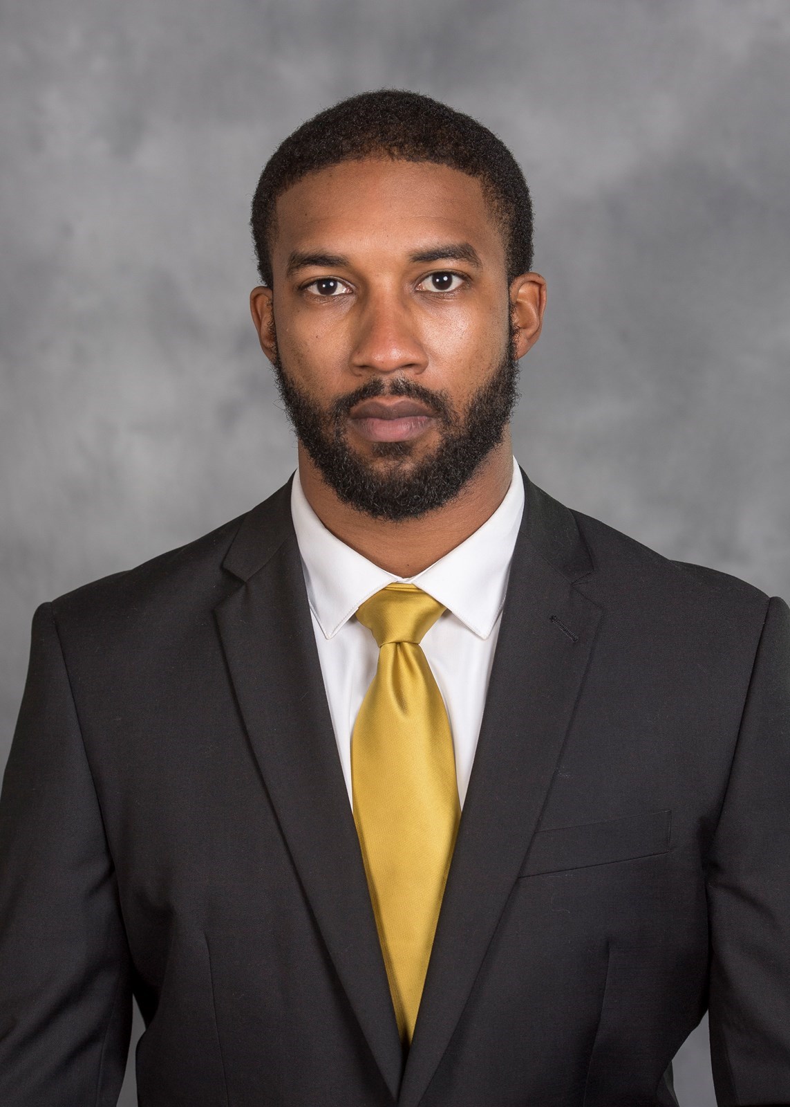 Robinson Headshot