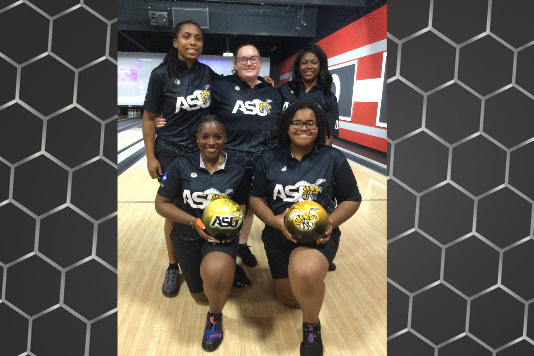 2025-26 Women's Bowling Team 