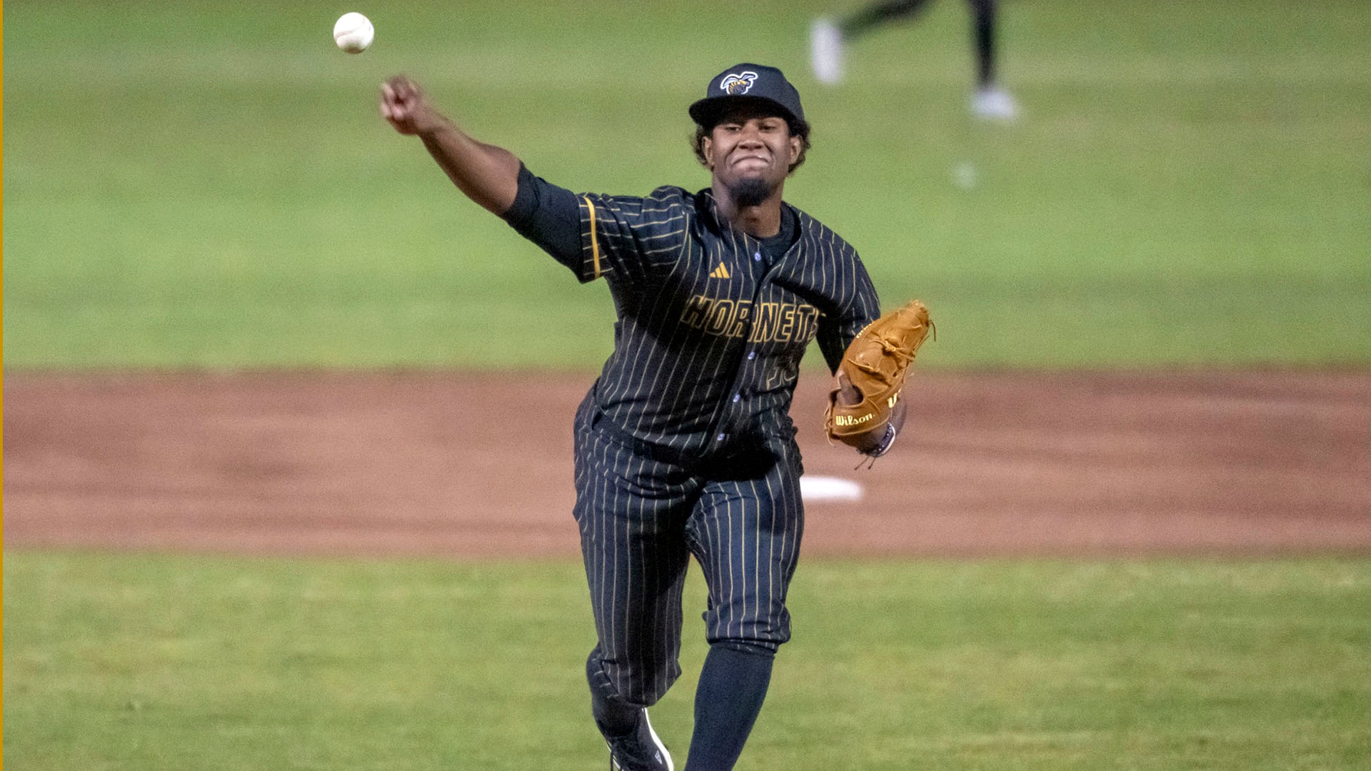 30 Esaid Pena - vs USI