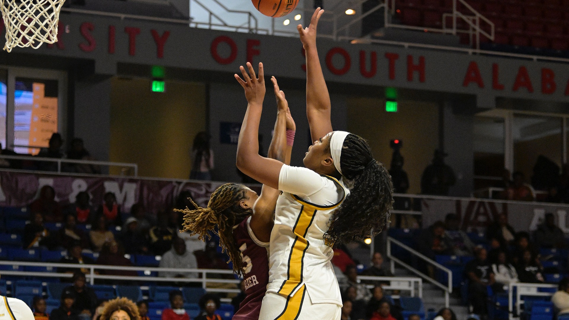 22 Clearia Peterson vs. AAMU in Mobile