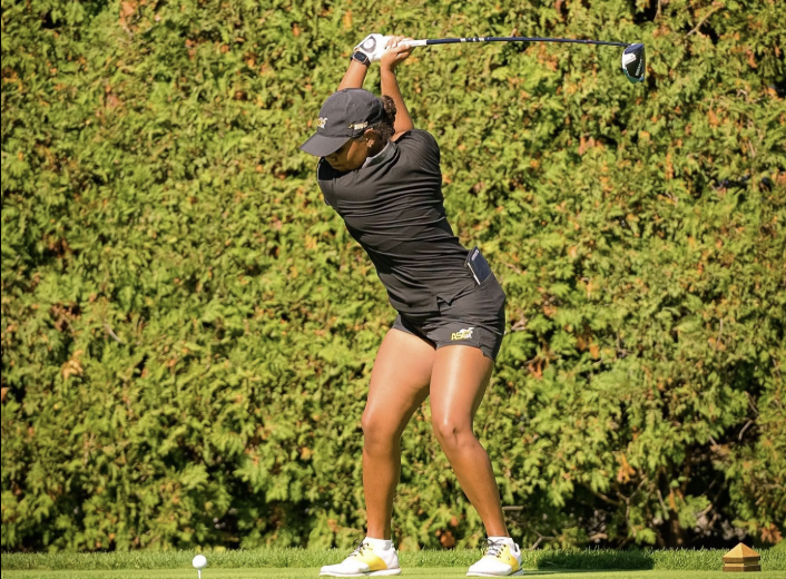 Women's Golfer Golfing @ Motor City Classic 1012-1326