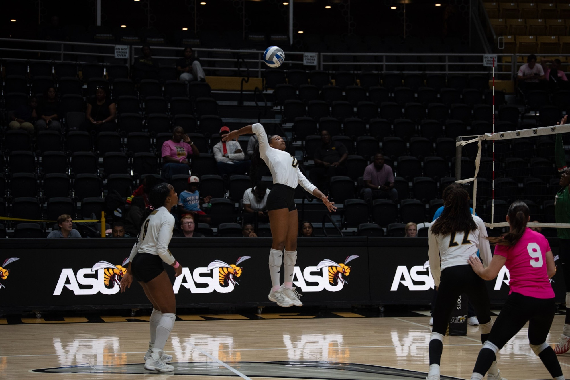 Amaya Robinson attacking vs MVSU 101526