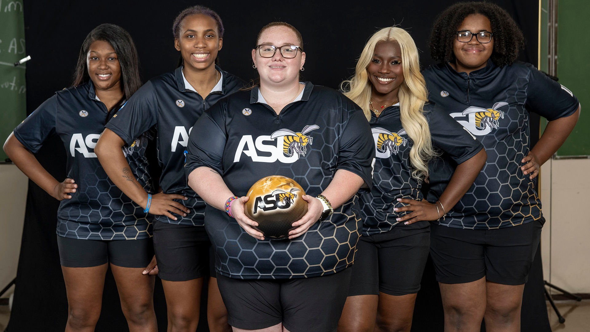 2026 Bowling Team Photos