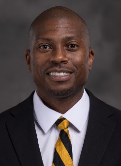 Rosbie Mutcherson Jr. AC MBB Coach 2026