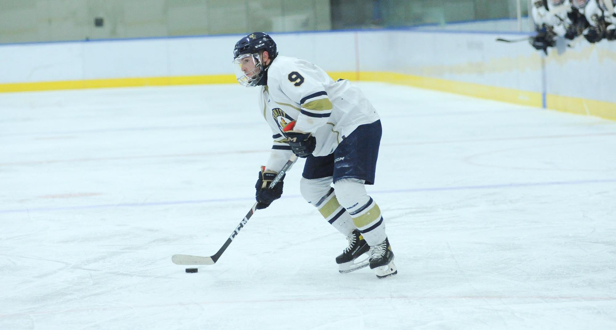Trinity Men's Ice Hockey Scores Six Goals in Triumph at Tufts Trinity