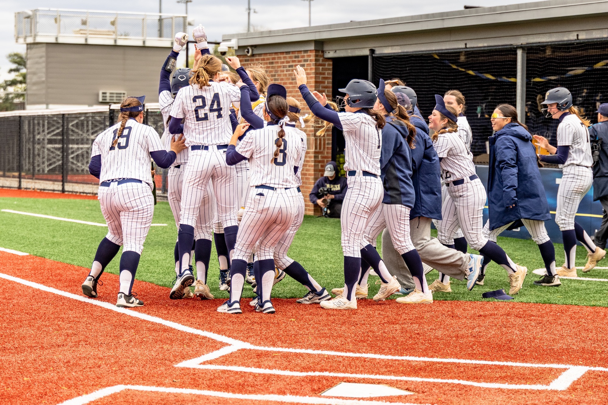 SB senior day walk-off celly