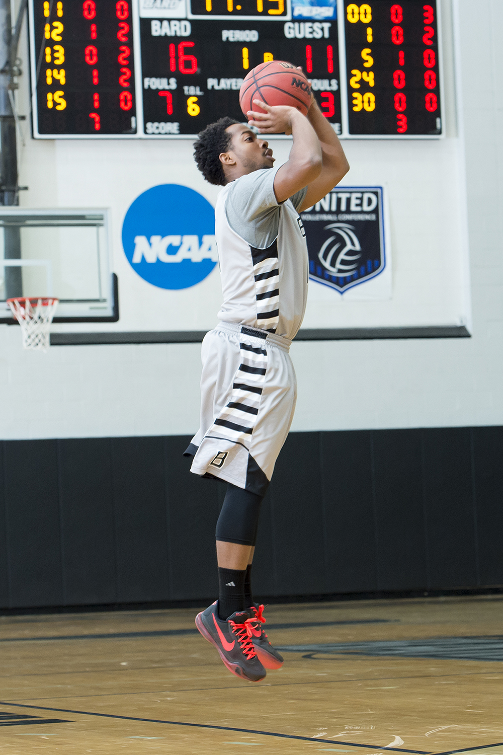 Chris Lockwood 201617 Men's Basketball Bard College Athletics