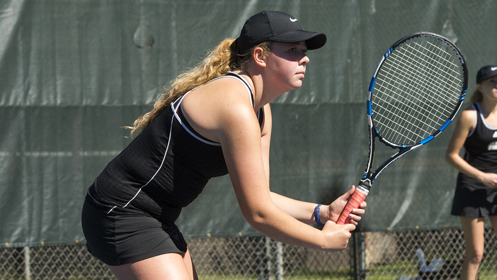 Lily Schwartz - 2016-17 - Women's Tennis - Bard College