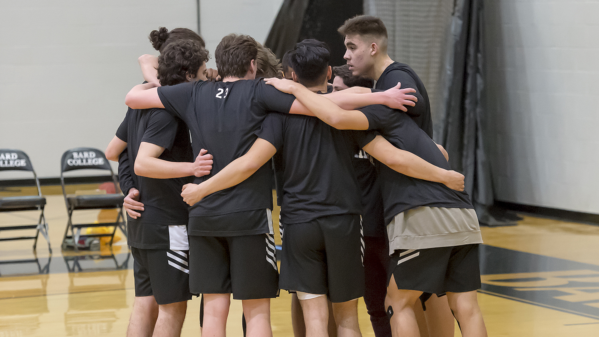 Raptors drop home finale to Union Bard College Athletics