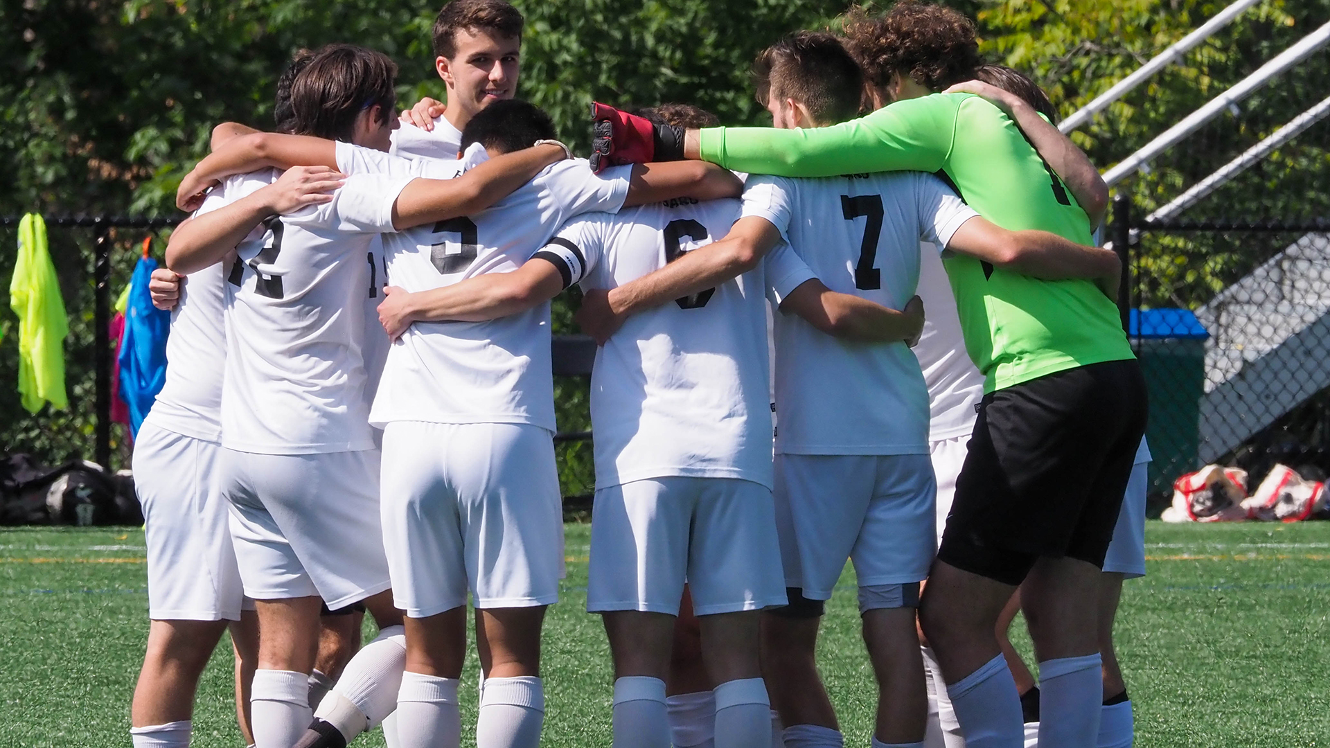 Men's soccer team downed by RPI in Liberty League opener Bard College