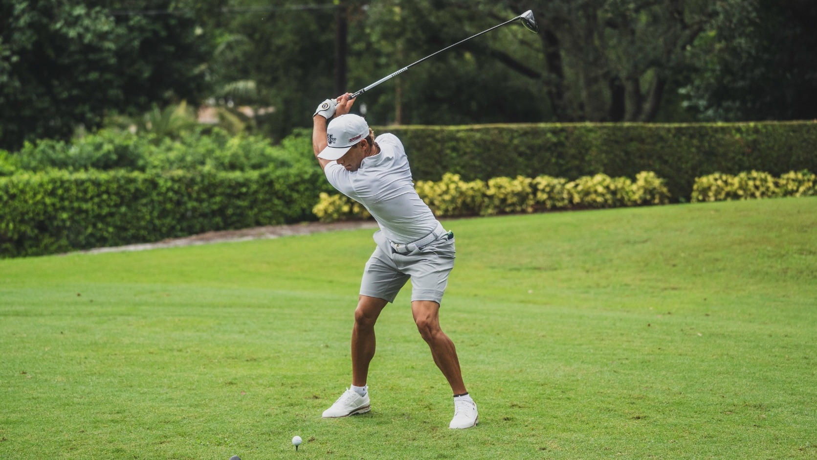 MGOLF - Daniel Vanososte 