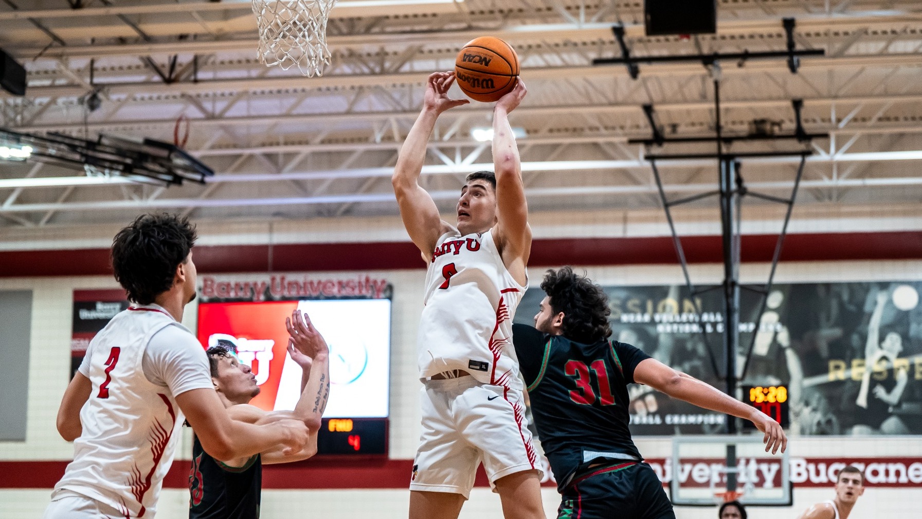MBB - Novak Perovic vs FNU
