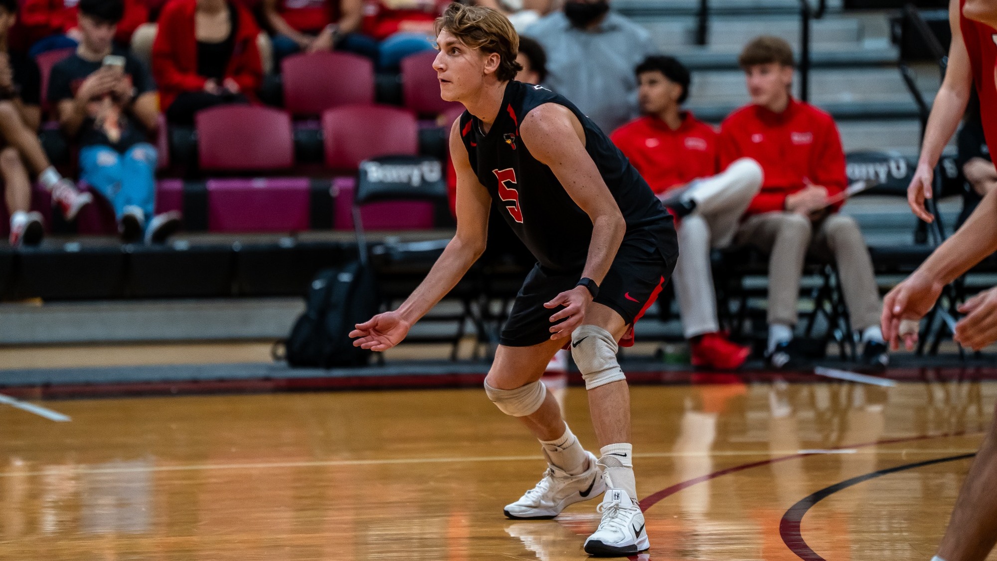 MVB - Bobby Clapp Action