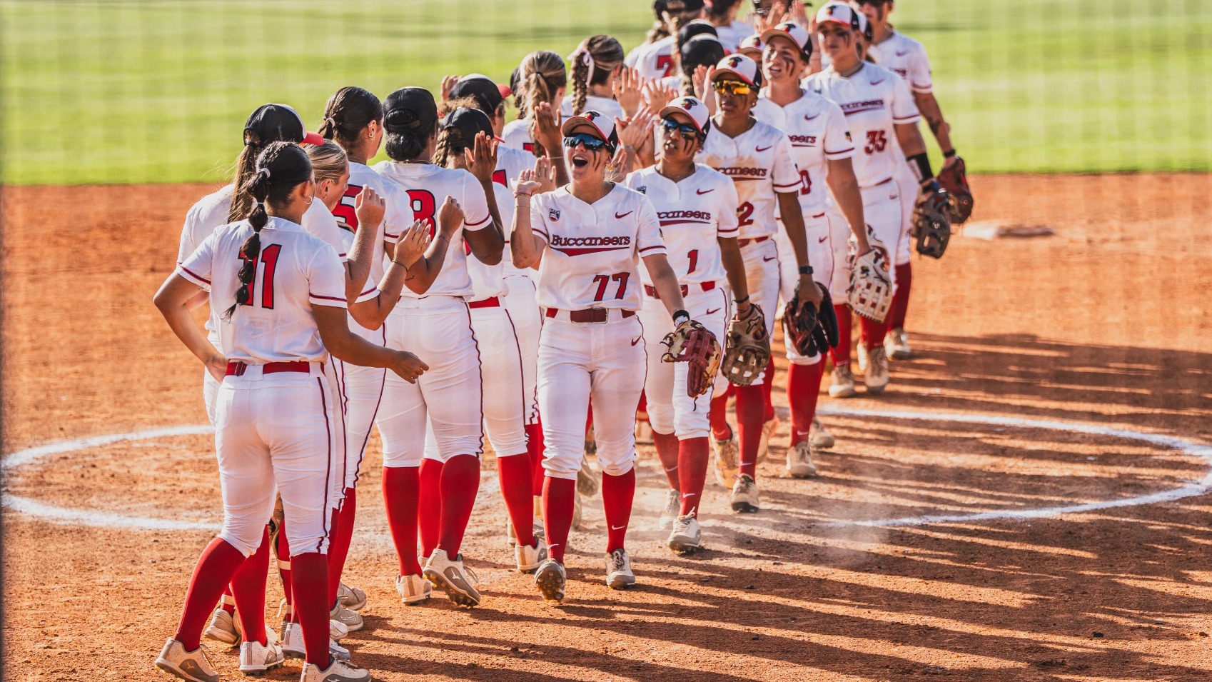 SB - Victory Line After Lynn