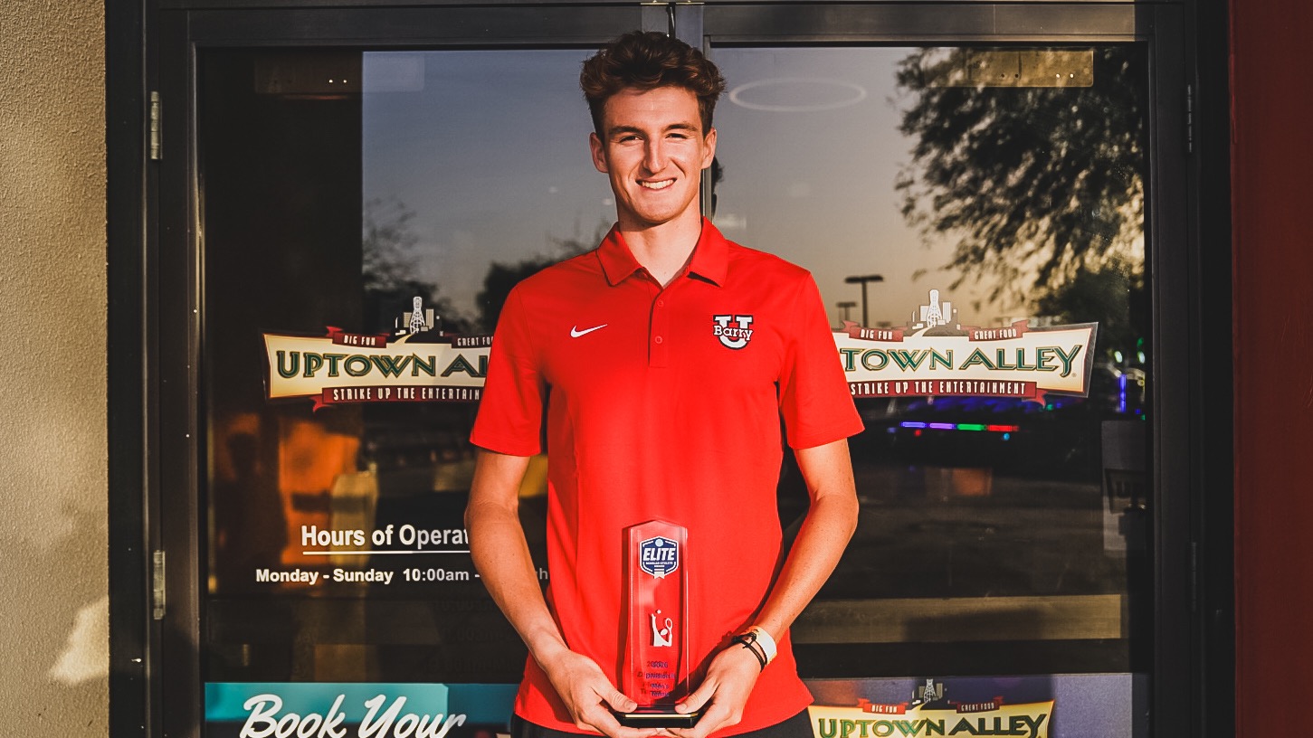 MT - Elite Scholar-Athlete Adam Lynch