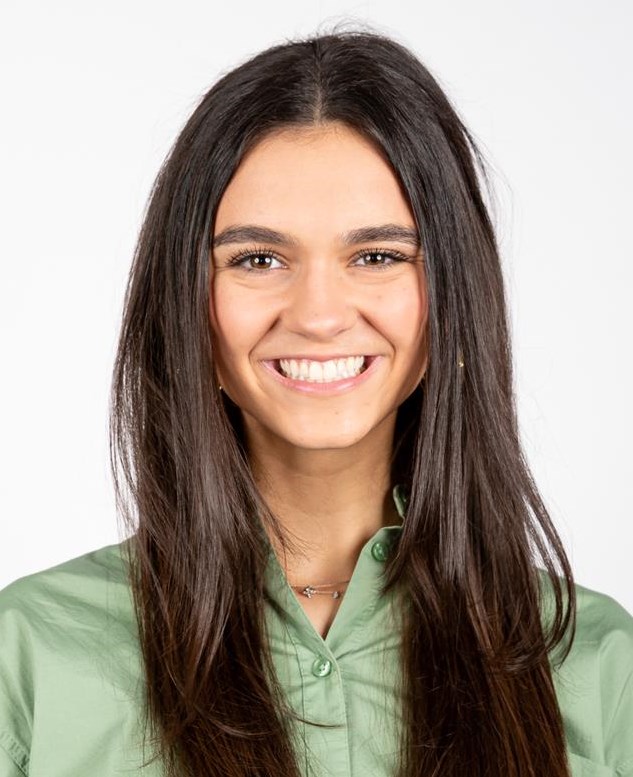Taylor Halsey Headshot