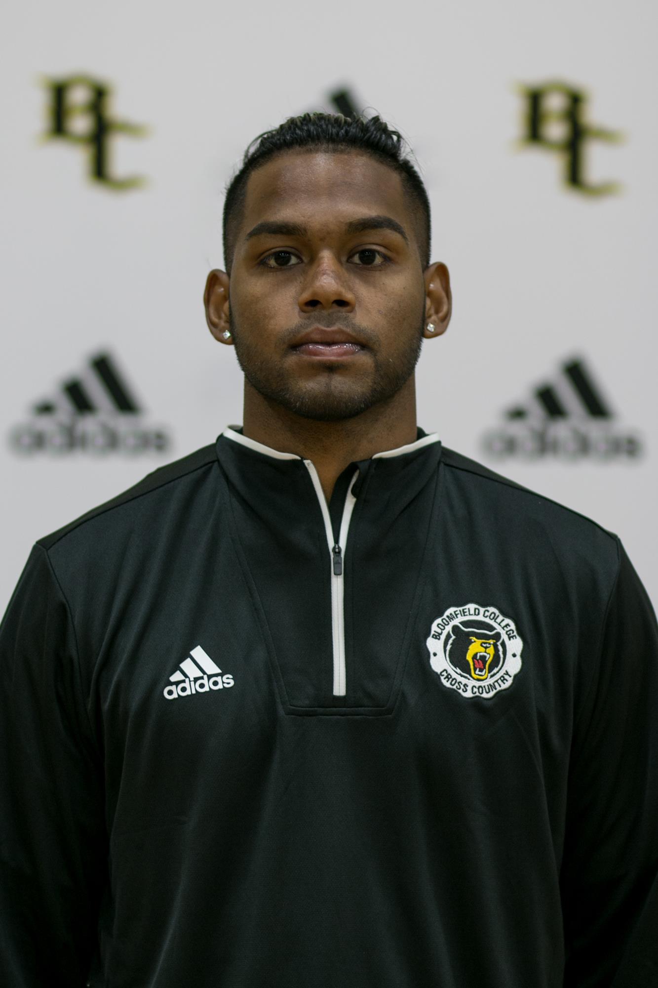 2019_XC_Assistant_Coach_Mohammed_Hogue.jpg