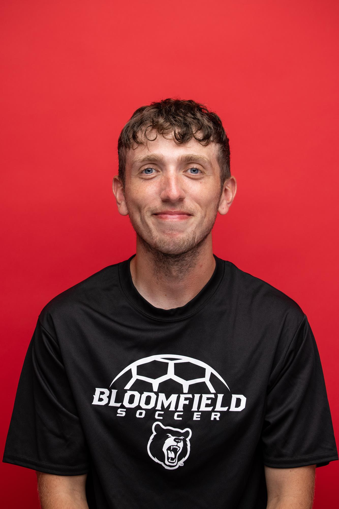 Elliot_2021_headshot