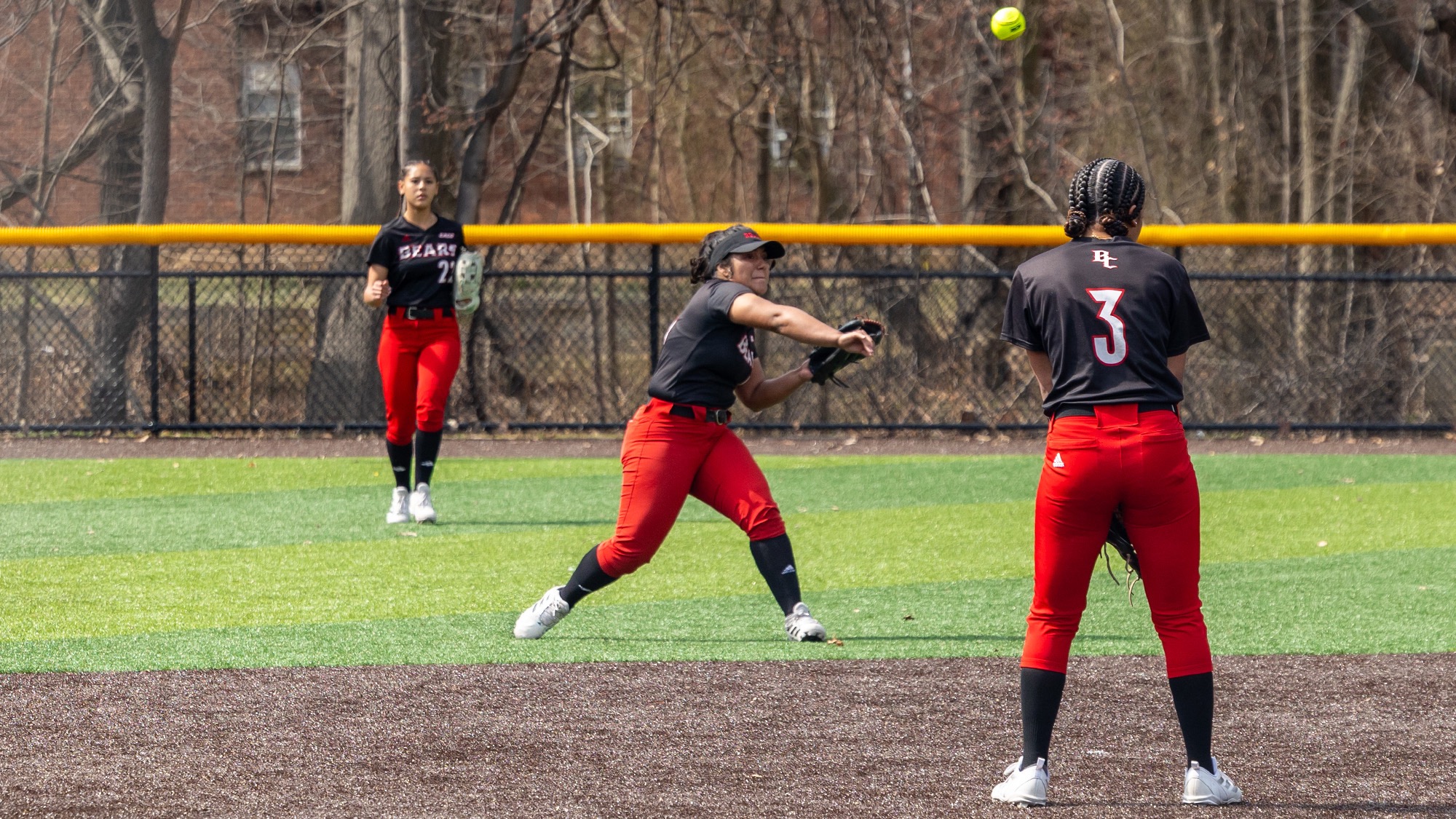 Daniela Vidal makes a play on the softball infield