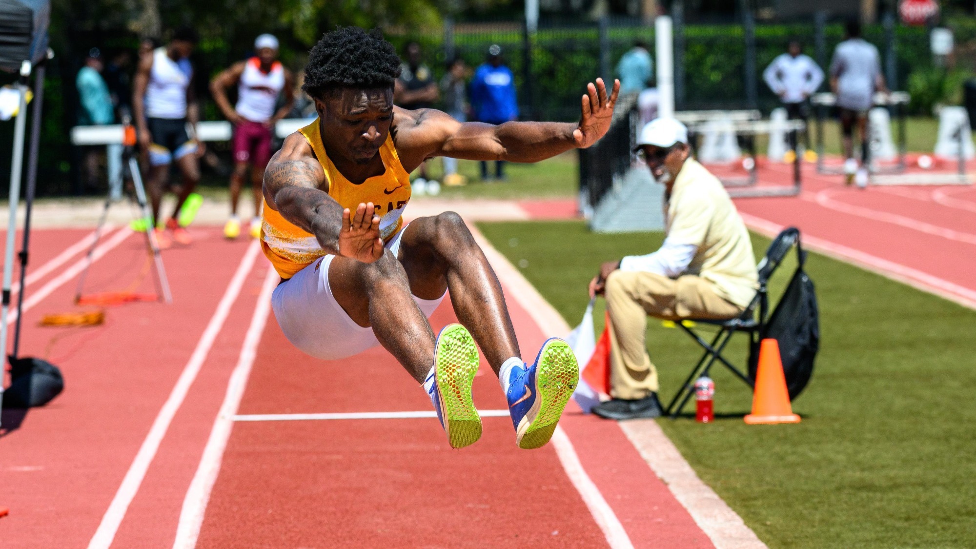 B-CU vs UCF Black & Gold