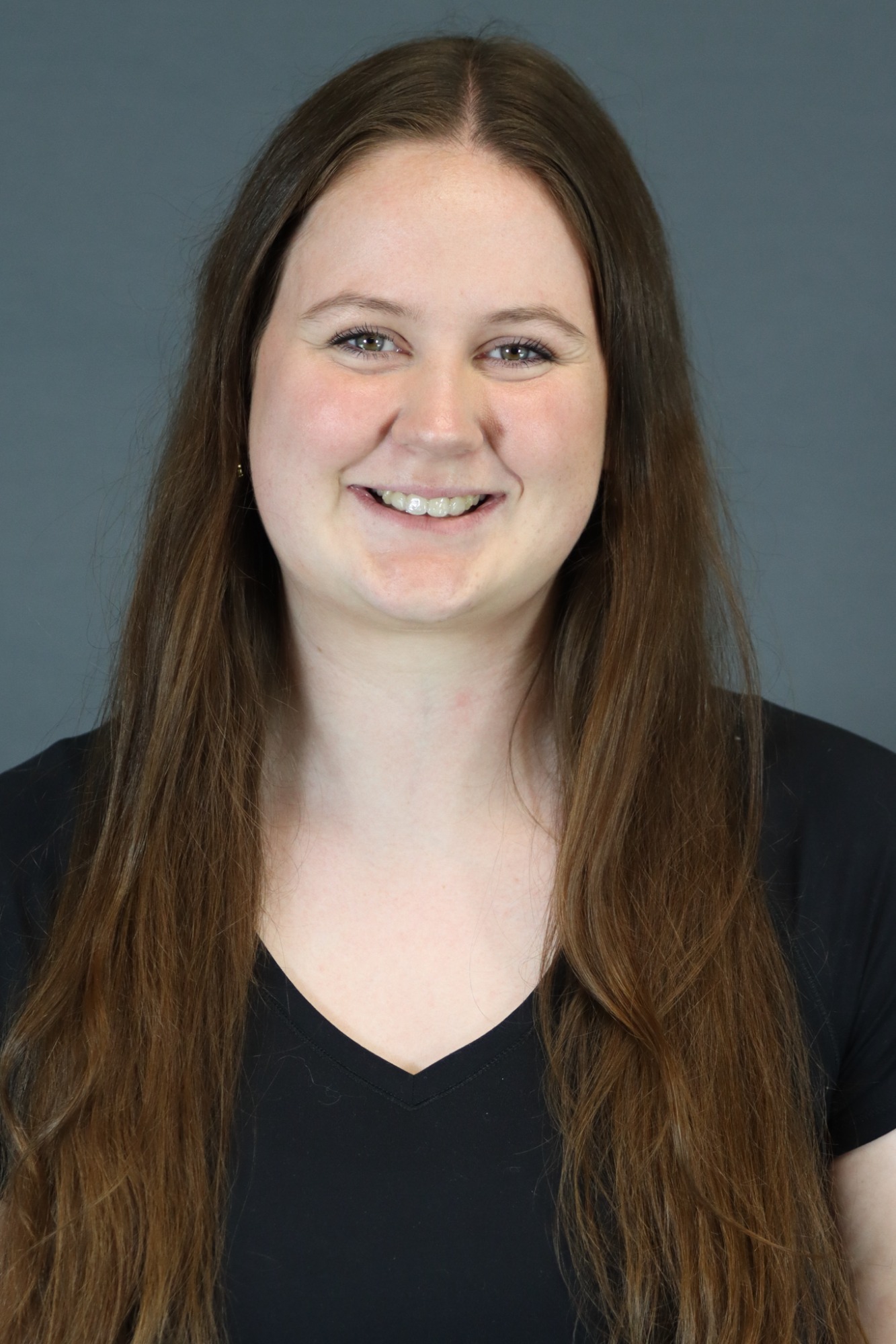 Madison Mahr Headshot